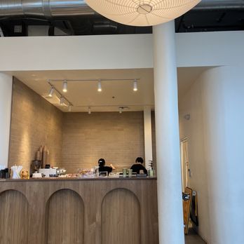Aroom Coffee - Coffee & Tea Near Me - Seattle, Washington