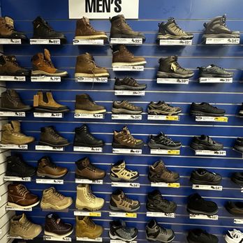 Big 5 Sporting Goods - Sporting Goods Near Me - Vacaville, California