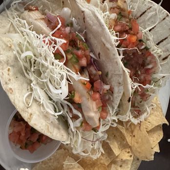 Murphy's Bar & Grill - Grilled mahi mahi taco - Irish Pub Near Me - Honolulu, Hawaii