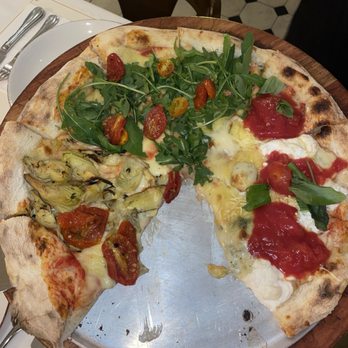Bráz - Vegan! 3 flavors; 50Top, Bráz, & Alcachofrinha - Pizza Near Me - São Paulo, SP
