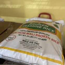 We Yone African Market & Produce - 25lbs broken rice
