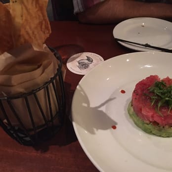 Seasons 52 - Tuna tartare, loved this dish the first couple times I had it, but lately it hasn't tasted very good :( - New American Near Me - Plano, Texas