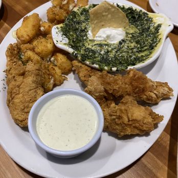 Cheddar's Scratch Kitchen - App sampler - Comfort Food Near Me - West Melbourne, Florida