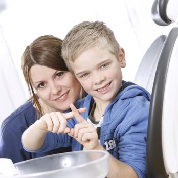 Zahnärzte Grundmann - Pediatric Dentists Near Me - Bad Oldesloe, SH Zahnärzte Grundmann - Pediatric Dentists Near Me - Bad Oldesloe, SH