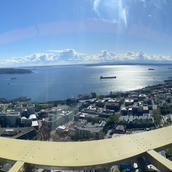 Space Needle - Landmarks & Historical Buildings Near Me - Seattle, Washington