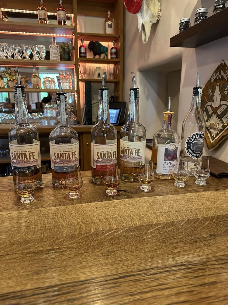 Santa Fe Spirits Distillery & Tasting Room Logo