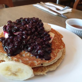 Quantum Leap - Gluten Free Pancakes with Blueberries and Bananas - Vegetarian Near Me - New York, New York Quantum Leap - Gluten Free Pancakes with Blueberries and Bananas - Vegetarian Near Me - New York, New York