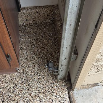 Guardian Garage Floors - Front corner of three car garage. - Flooring Near Me - Tempe, Arizona Guardian Garage Floors - Front corner of three car garage. - Flooring Near Me - Tempe, Arizona