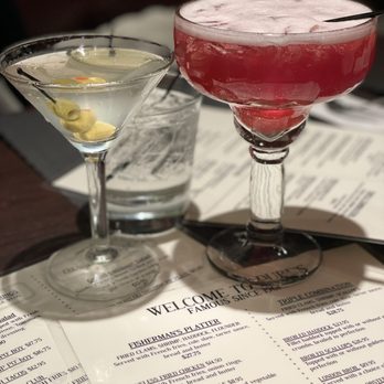 Dube's - Dirty martini and speciality cocktails - Seafood Near Me - Salem, Massachusetts