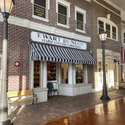 Music Man Square