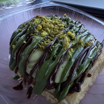 Chez Peachy - Dubai chocolate - Custom Cakes Near Me - Tucson, Arizona