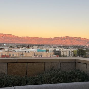 Level 5 Rooftop Restaurant - Cocktail Bars Near Me - Albuquerque, New Mexico