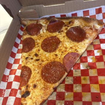 Aras Pizzeria - Absolutely amazing Pizza Combo - Pizza Near Me - Brownsville, Texas Aras Pizzeria - Absolutely amazing Pizza Combo - Pizza Near Me - Brownsville, Texas