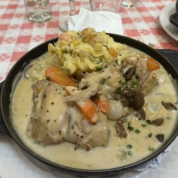 Bistrot Du Coin - Rabbit Casserole de Lapin a La Moutarde - French Near Me - Washington, DC, District of Columbia