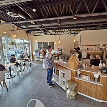 Fundati Coffee - Coffee & Tea Near Me - Lincoln, Rhode Island