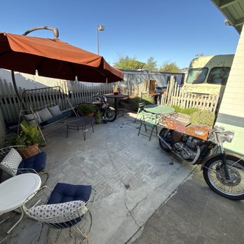 Cafe Scooteria - Outside area - Coffee & Tea Near Me - Sonoma, California Cafe Scooteria - Outside area - Coffee & Tea Near Me - Sonoma, California