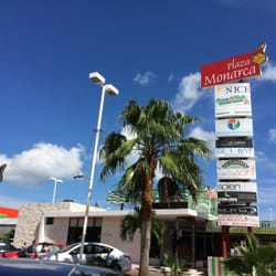 Plaza Monarca