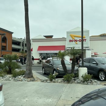 In-N-Out Burger - Burgers Near Me - Los Angeles, California