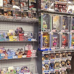 Figurines