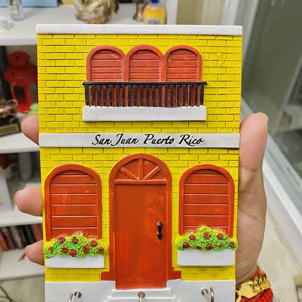 The Poet's Passage - Arts & Crafts Near Me - San Juan, Puerto Rico The Poet's Passage - Arts & Crafts Near Me - San Juan, Puerto Rico