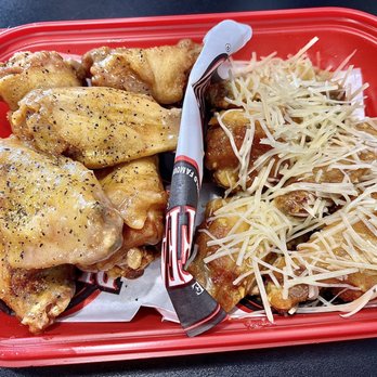 The Buffalo Spot - Phoenix - 5 Piece Traditional Wings Lemon Pepper & Garlic Parmesan - Chicken Wings Near Me - Phoenix, Arizona
