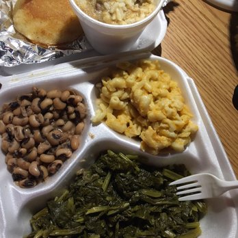 Ms Movale's Eatery - Veggie plate - Soul Food Near Me - Riverdale, Georgia