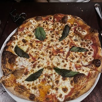 Rinata - Margherita Pizza - Italian Near Me - Minneapolis, Minnesota