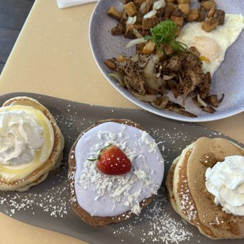 My Cafe - Garlic Malia pig hash and flight of pancakes - Breakfast & Brunch Near Me - Kapolei, Hawaii My Cafe - Garlic Malia pig hash and flight of pancakes - Breakfast & Brunch Near Me - Kapolei, Hawaii