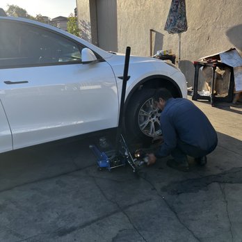 Al's Auto Center - Tires Near Me - Pasadena, California