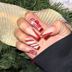 American Nails Hair - Christmas nails