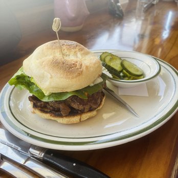 La Copine - Le Burger - New American Near Me - Yucca Valley, California