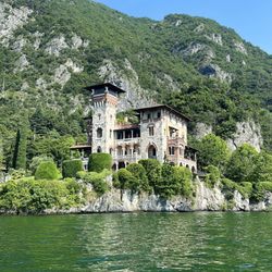 Taxi Boat Varenna - James Bond Villa