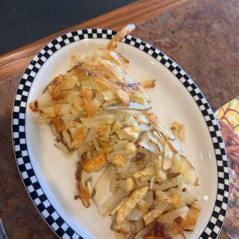Black Bear Diner St Charles - Strip-Cut Hash Browns (380 cals.) - Diners Near Me - St.Charles, Missouri