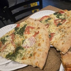 New York Pizza - Margherita Slices