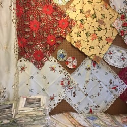 Leis Linens