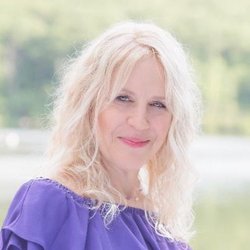 Readings With Dannah Chaifetz