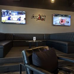 Lounge Thirty3 - Lounge Thirty3