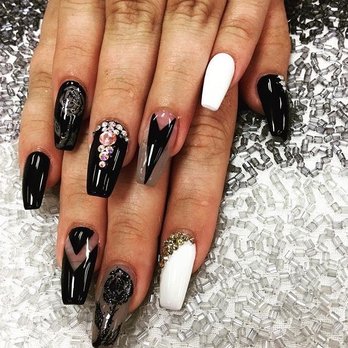 Sunflower Nails Plus - Nail Salons Near Me - San Diego, California Sunflower Nails Plus - Nail Salons Near Me - San Diego, California