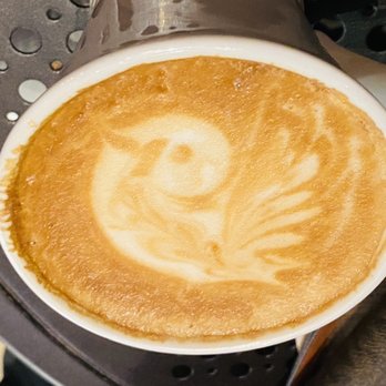 Urth Caffé - Orange - Coffee & Tea Near Me - Orange, California