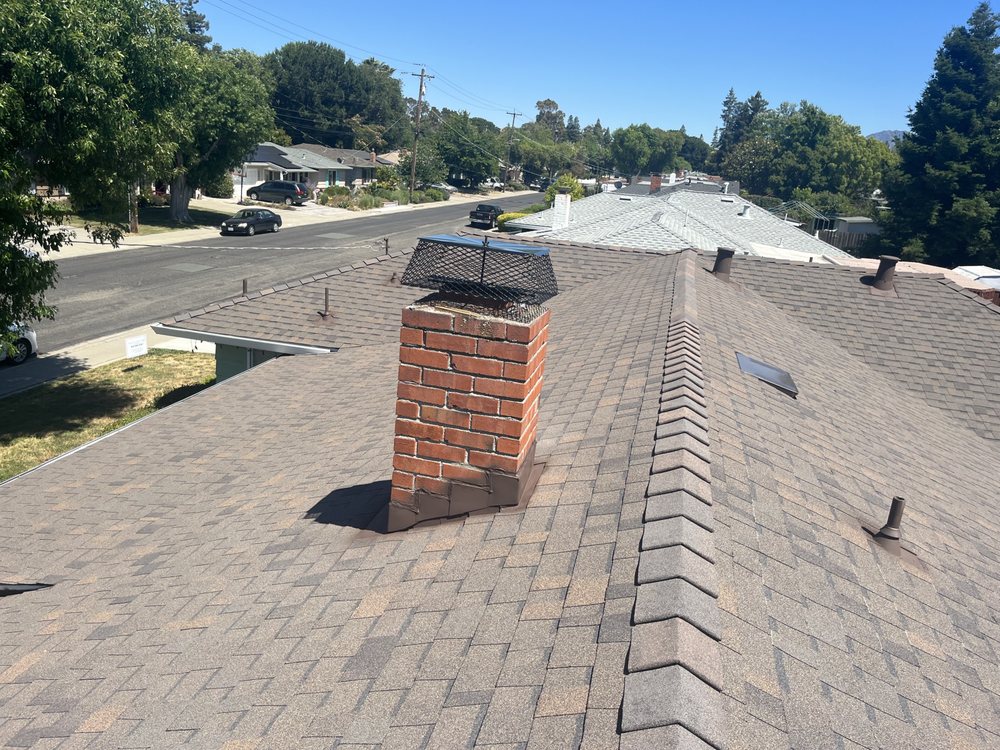 Slide of Fredy's Roofing