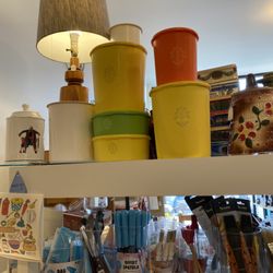 Potluck Kitchenware - Tupperware with Lids