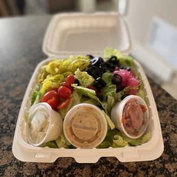WIKIPIZZA - Italian salad - Pizza Near Me - Princeville, Hawaii WIKIPIZZA - Italian salad - Pizza Near Me - Princeville, Hawaii