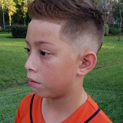 Kustom Kutz Barbershop And Shave Parlor