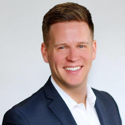 James Von Gillern - Coldwell Banker Mid-America Group Realtors - James von Gillern