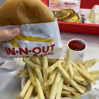 In-N-Out Burger - Burgers Near Me - Natomas, California In-N-Out Burger - Burgers Near Me - Natomas, California