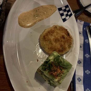 Duke's Seafood - Crab cake - Seafood Near Me - Seattle, Washington Duke's Seafood - Crab cake - Seafood Near Me - Seattle, Washington