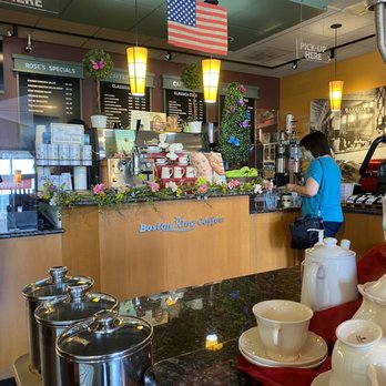 Boston King Coffee - customers at the counter - Sandwiches Near Me - Woburn, Massachusetts