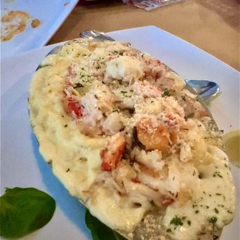 Crabby's Oyster Bar - Crabby Mac n cheese - Seafood Near Me - Jensen Beach, Florida Crabby's Oyster Bar - Crabby Mac n cheese - Seafood Near Me - Jensen Beach, Florida