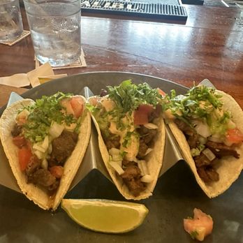 Limonada Bar + Brunch - Steak tacos - Breakfast & Brunch Near Me - Miami Beach, Florida
