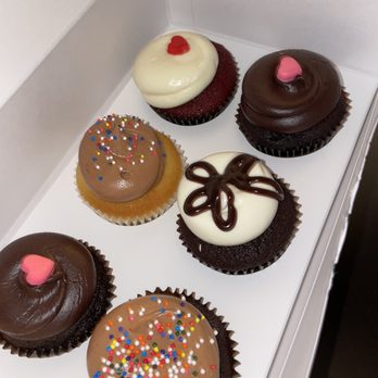 Georgetown Cupcake - yum! - Cupcakes Near Me - Washington, DC, District of Columbia Georgetown Cupcake - yum! - Cupcakes Near Me - Washington, DC, District of Columbia